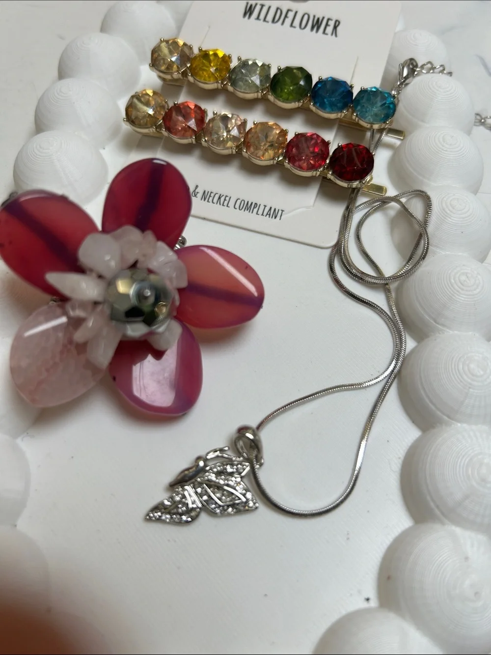 Bundle 3 pz Pendant Necklace with Multicolor Crystal Clips and ring